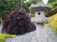 Stone lantern
